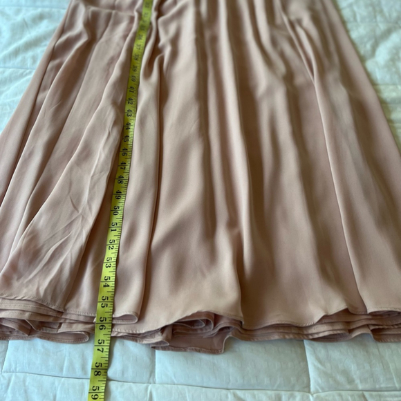 SOLD WAYF Kiara Empire Plunge Neck Gown in Rose Size Large - Picture 14 of 16